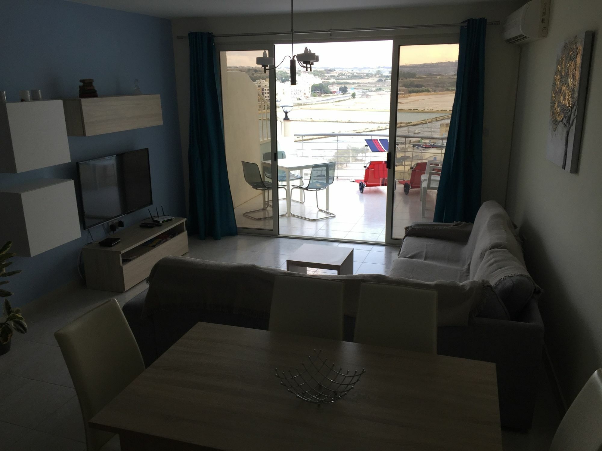 Seafront Apartment Blue Water St. Paul's Bay Esterno foto
